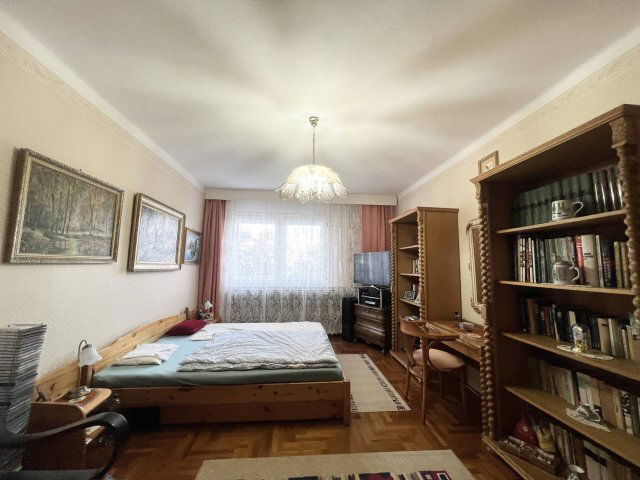 Eladó családi ház, Békéscsabán 75.5 M Ft, 5 szobás