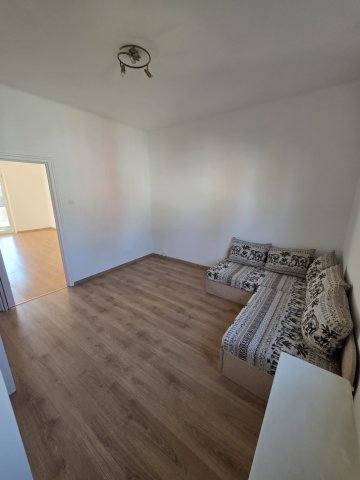 Eladó téglalakás, Győrött 45 M Ft, 2 szobás