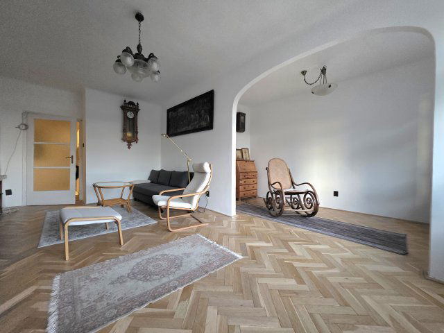 Kiadó téglalakás, albérlet, XIII. kerületben, Váci úton