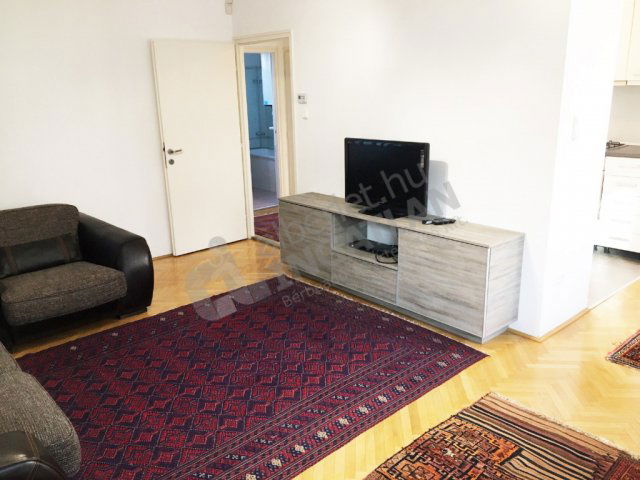 Kiadó téglalakás, albérlet, XII. kerületben, György Aladár utcában