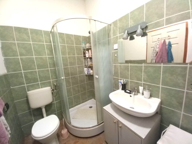 Eladó családi ház, Debrecenben 74.9 M Ft, 4 szobás