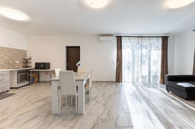 Eladó családi ház, Erdőkertesen 109.9 M Ft, 5 szobás