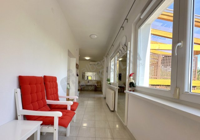 Kiadó téglalakás, albérlet, III. kerületben, Perényi úton