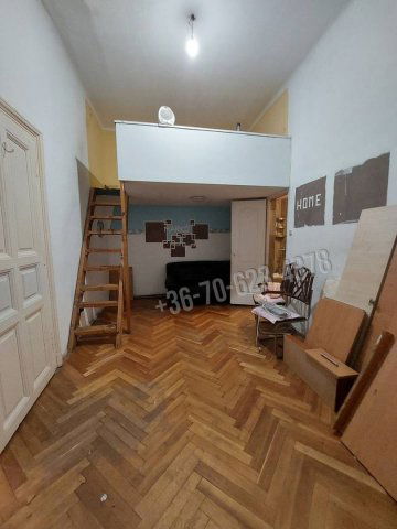 Eladó téglalakás, Budapesten, VIII. kerületben, Salétrom utcában