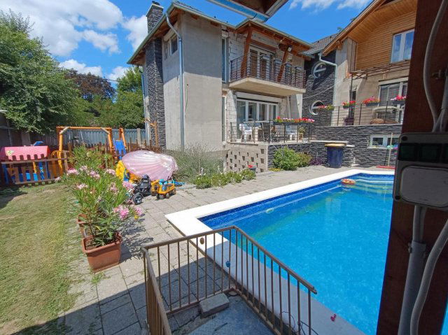 Eladó családi ház, Budapesten, XX. kerületben 299 M Ft, 6 szobás