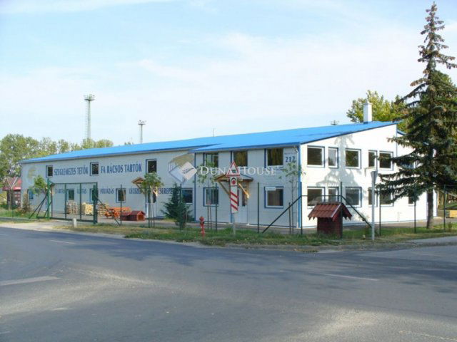 Eladó ipari ingatlan, Siófokon 550 M Ft / költözzbe.hu
