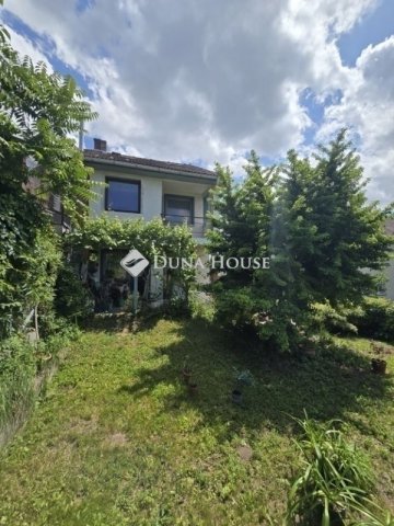 Eladó családi ház, Budapesten, XVI. kerületben 109.9 M Ft