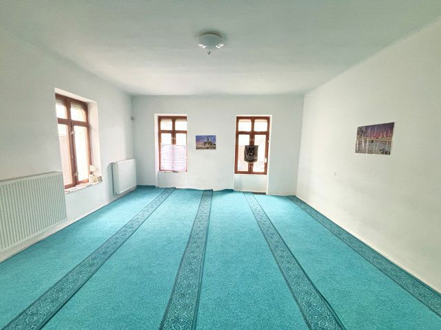 Eladó családi ház, Debrecenben 170 M Ft, 7 szobás