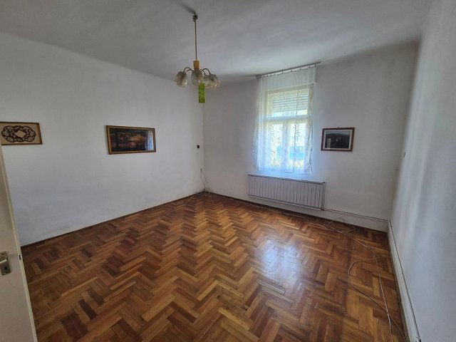 Eladó családi ház, Budapesten, XXIII. kerületben, Templom utcában