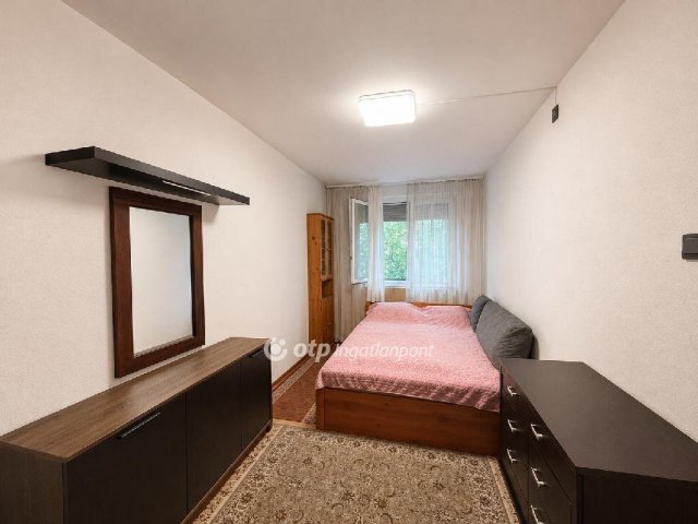 Eladó panellakás, Budapesten, X. kerületben 71.9 M Ft, 2+1 szobás