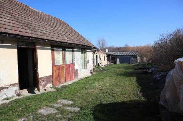 Eladó családi ház, Lesenceistvándon 55 M Ft, 4 szobás