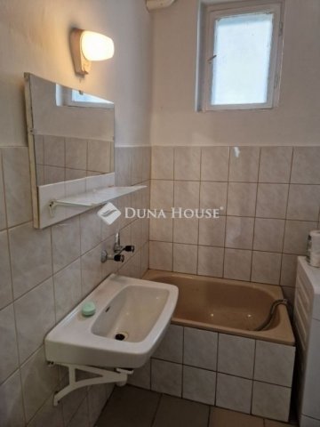 Eladó családi ház, Monorierdőn 42.5 M Ft, 3 szobás