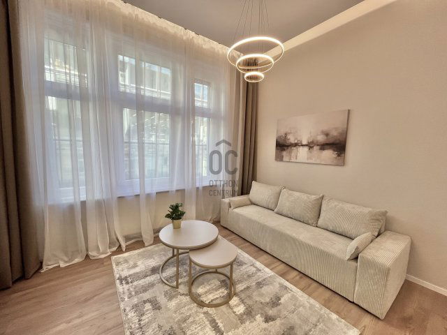 Eladó téglalakás, Budapesten, VI. kerületben 156 M Ft, 3 szobás