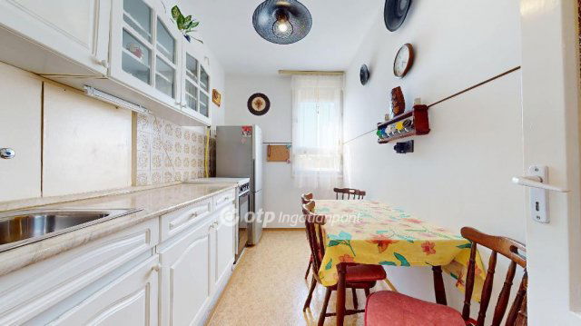 Eladó téglalakás, Miskolcon 24.9 M Ft, 2 szobás