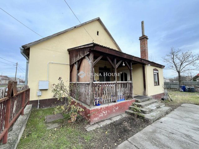 Eladó családi ház, Vaskúton 37.5 M Ft, 3 szobás