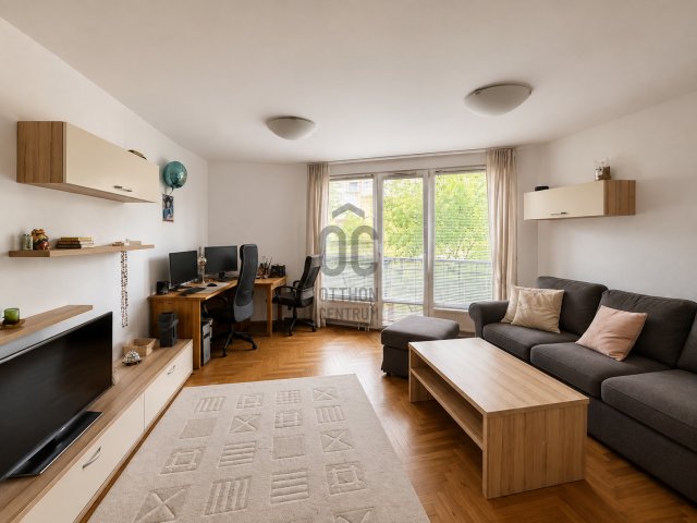 Eladó téglalakás, Budapesten, IV. kerületben, Árpád úton