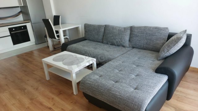 Kiadó téglalakás, albérlet, IX. kerületben, Lenhossék utcában