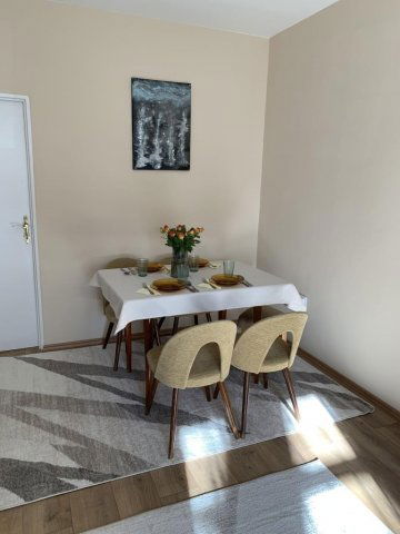 Eladó panellakás, Pécsett 47.99 M Ft, 2 szobás