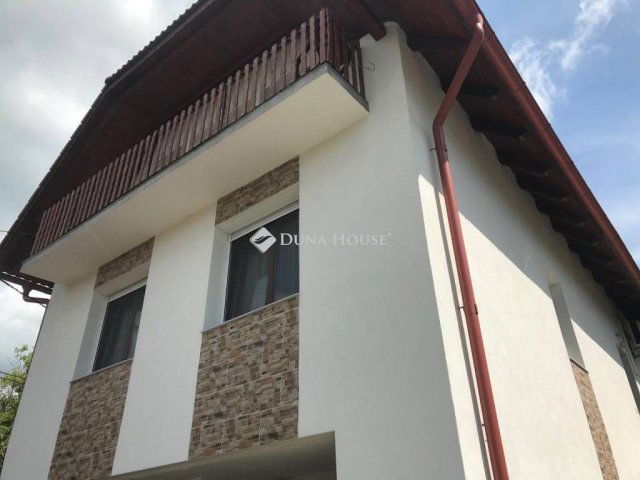 Eladó családi ház, Balatongyörökön 140 M Ft, 6 szobás
