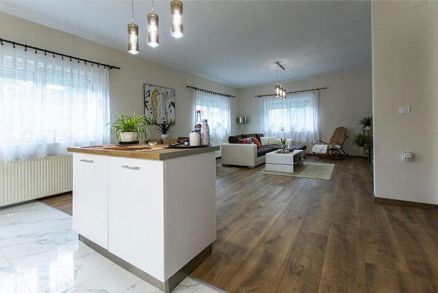 Eladó családi ház, Budapesten, XXI. kerületben 87.9 M Ft