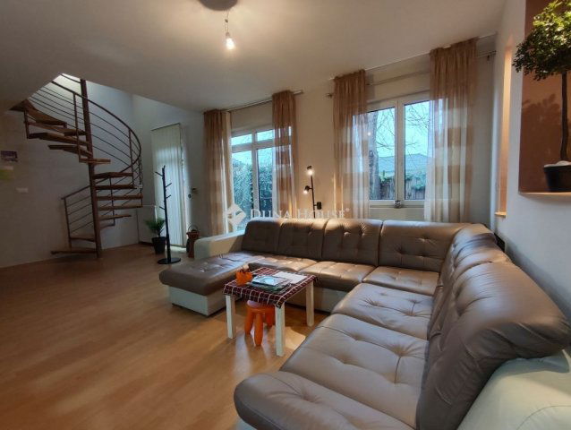 Eladó családi ház, Siófokon 113 M Ft, 4 szobás