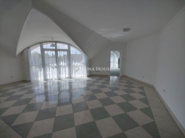 Eladó családi ház, Budapesten, XVIII. kerületben 209 M Ft