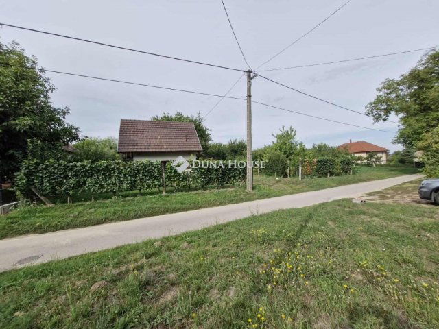 Eladó mezogazdasagi ingatlan, Lovasberényben 30 M Ft, 1 szobás