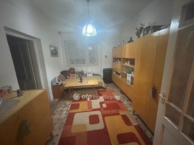 Eladó családi ház, Biharnagybajomban 8.5 M Ft, 2 szobás