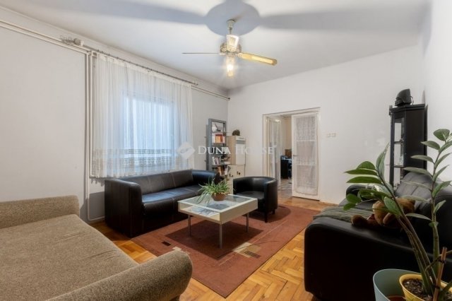 Eladó ikerház, Budapesten, XVIII. kerületben 79.9 M Ft, 5 szobás