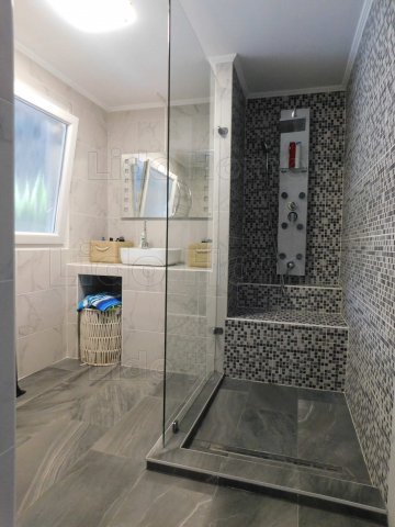 Eladó családi ház, Balatonmáriafürdőn 114.99 M Ft, 2+1 szobás