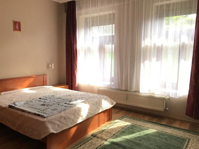 Kiadó téglalakás, albérlet, Pécsett, Alkotmány utcában