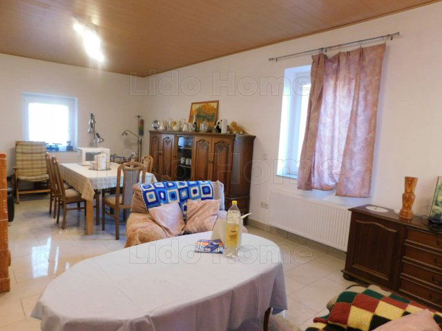 Eladó családi ház, Magyarszéken 75 M Ft, 7 szobás