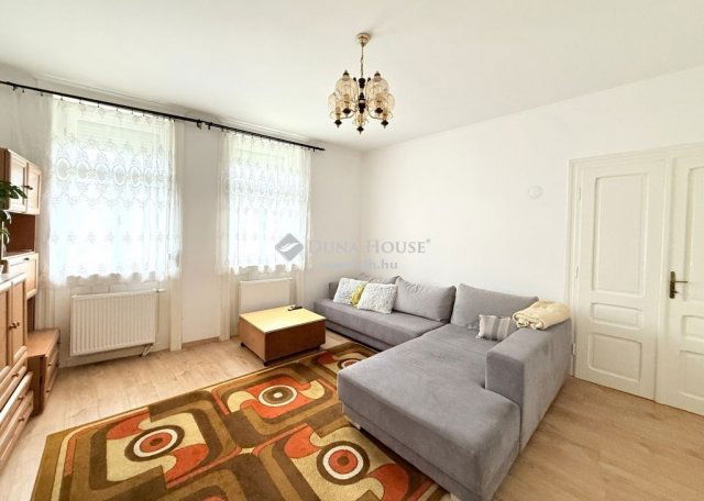 Eladó családi ház, Hobolon 55 M Ft, 4 szobás