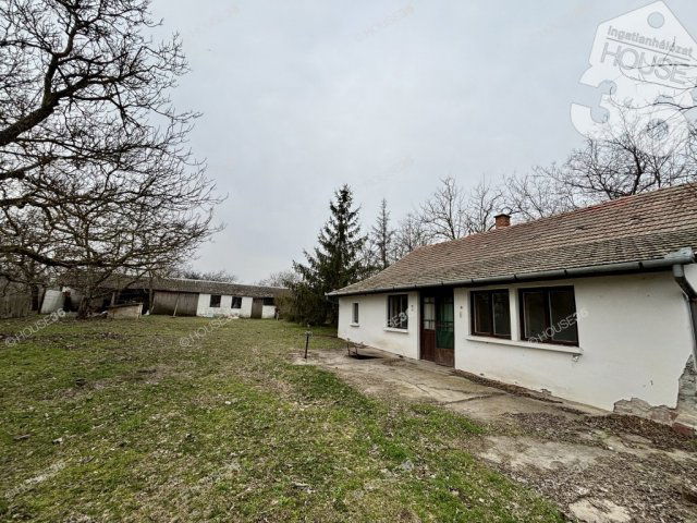 Eladó mezogazdasagi ingatlan, Kiskunfélegyházán 9.9 M Ft