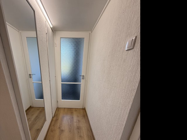 Eladó panellakás, Sopronban 54.99 M Ft, 2 szobás