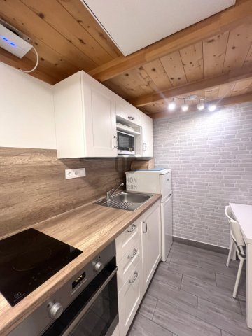 Eladó téglalakás, Budapesten, IX. kerületben 44.9 M Ft, 1 szobás