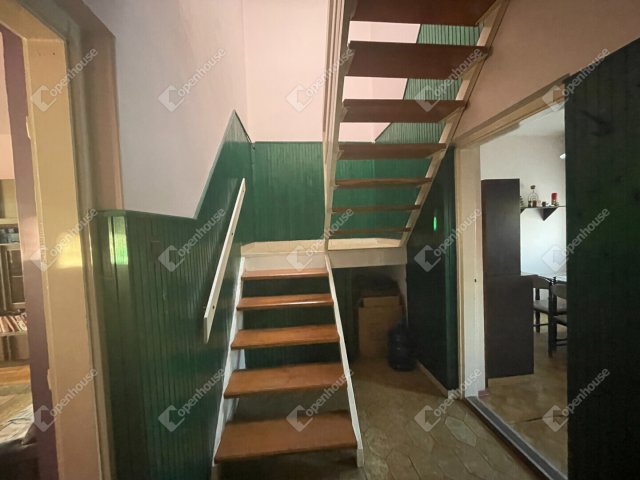 Eladó téglalakás, Hajdúböszörményen 65 M Ft, 3 szobás