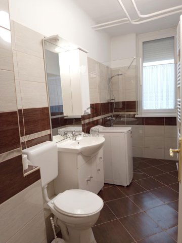 Eladó téglalakás, Tatabányán 34.9 M Ft, 1 szobás