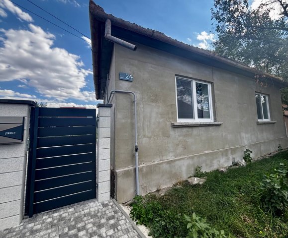 Eladó családi ház, Edelényben 34.9 M Ft, 2 szobás
