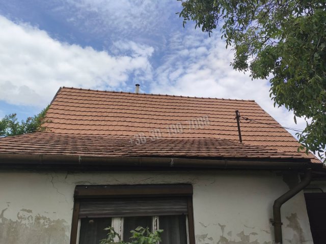 Eladó családi ház, Szárligeten 39 M Ft, 2 szobás