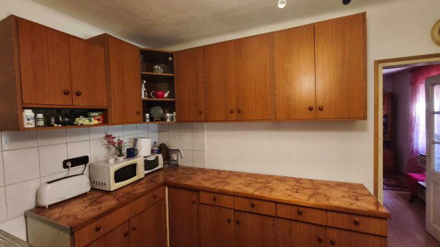 Eladó családi ház, Délegyházán 74.3 M Ft, 2+1 szobás