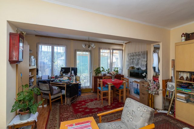 Eladó családi ház, Budapesten, XVIII. kerületben 99.9 M Ft