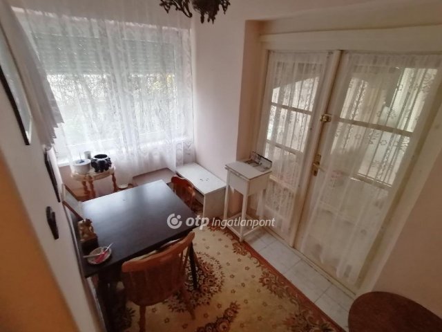 Eladó családi ház, Debrecenben 74.9 M Ft, 4 szobás