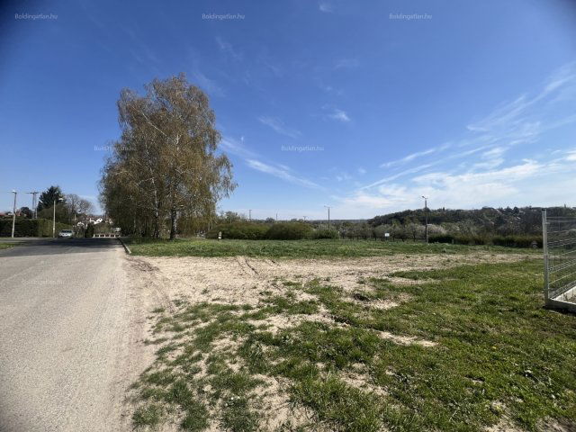 Eladó telek, Kaposváron 50 M Ft / költözzbe.hu