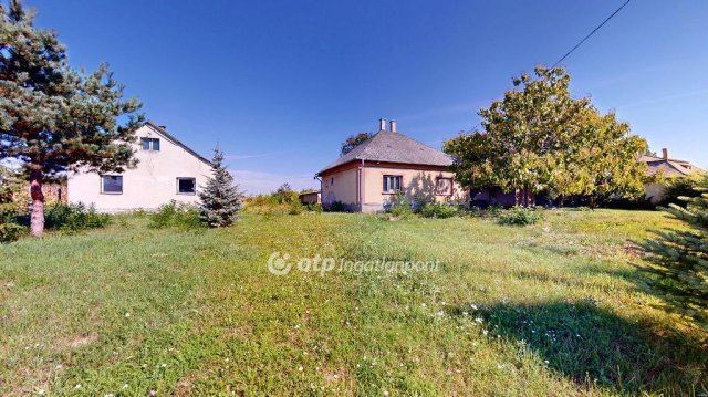 Eladó családi ház, Gávavencsellőn 109 M Ft, 2 szobás