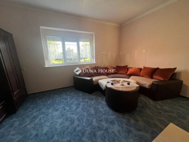 Eladó családi ház, Tiszaszigeten 45 M Ft, 2 szobás