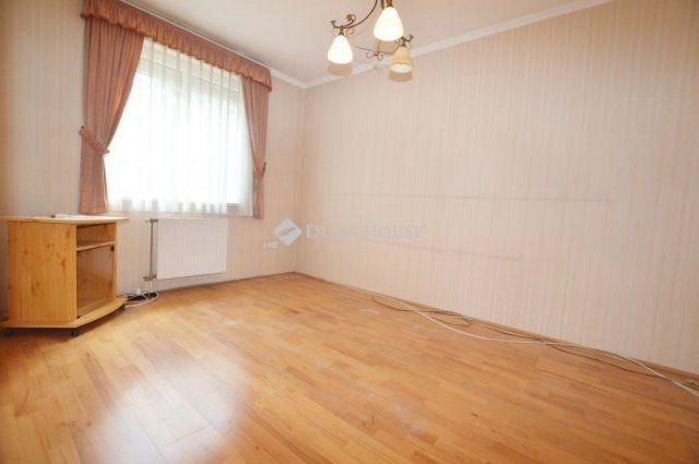 Eladó téglalakás, Budapesten, XIV. kerületben 84 M Ft, 2 szobás