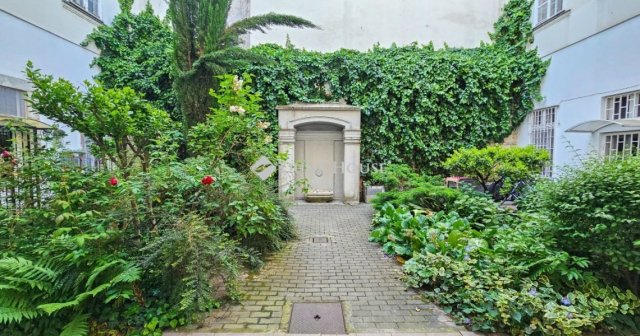 Eladó téglalakás, Budapesten, V. kerületben 139.9 M Ft, 3 szobás