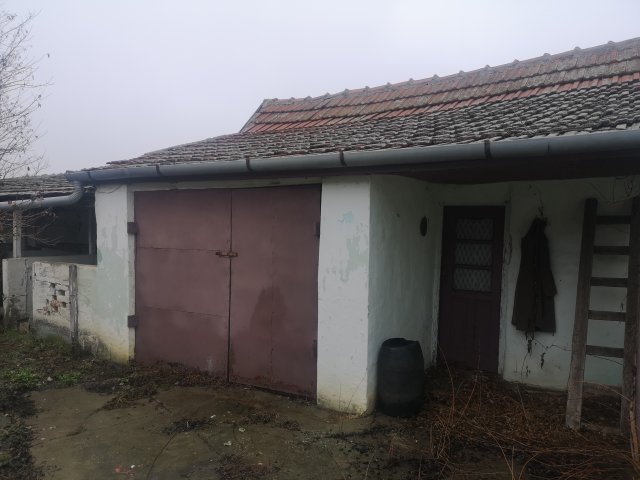 Eladó családi ház, Kengyelen 14.5 M Ft, 2 szobás