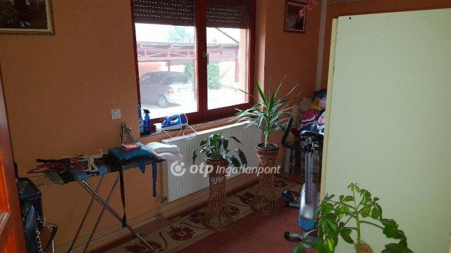 Eladó családi ház, Nyírábrányon 64.9 M Ft, 4 szobás